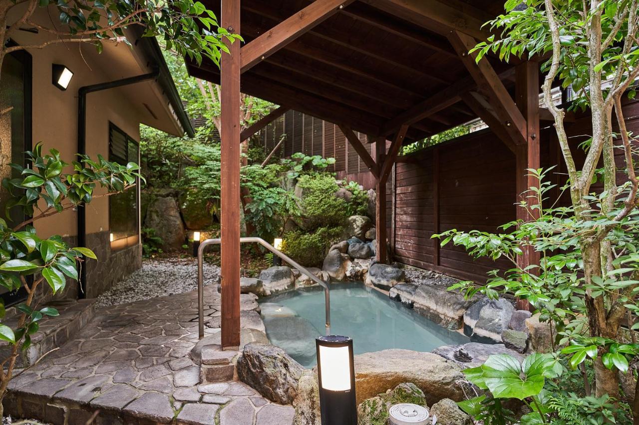 Ajisai Onsen Ryokan - Award Winning Private Open Air Onsen Хаконе Екстериор снимка