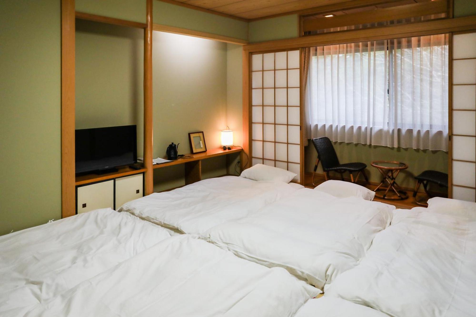 Ajisai Onsen Ryokan - Award Winning Private Open Air Onsen Хаконе Стая снимка