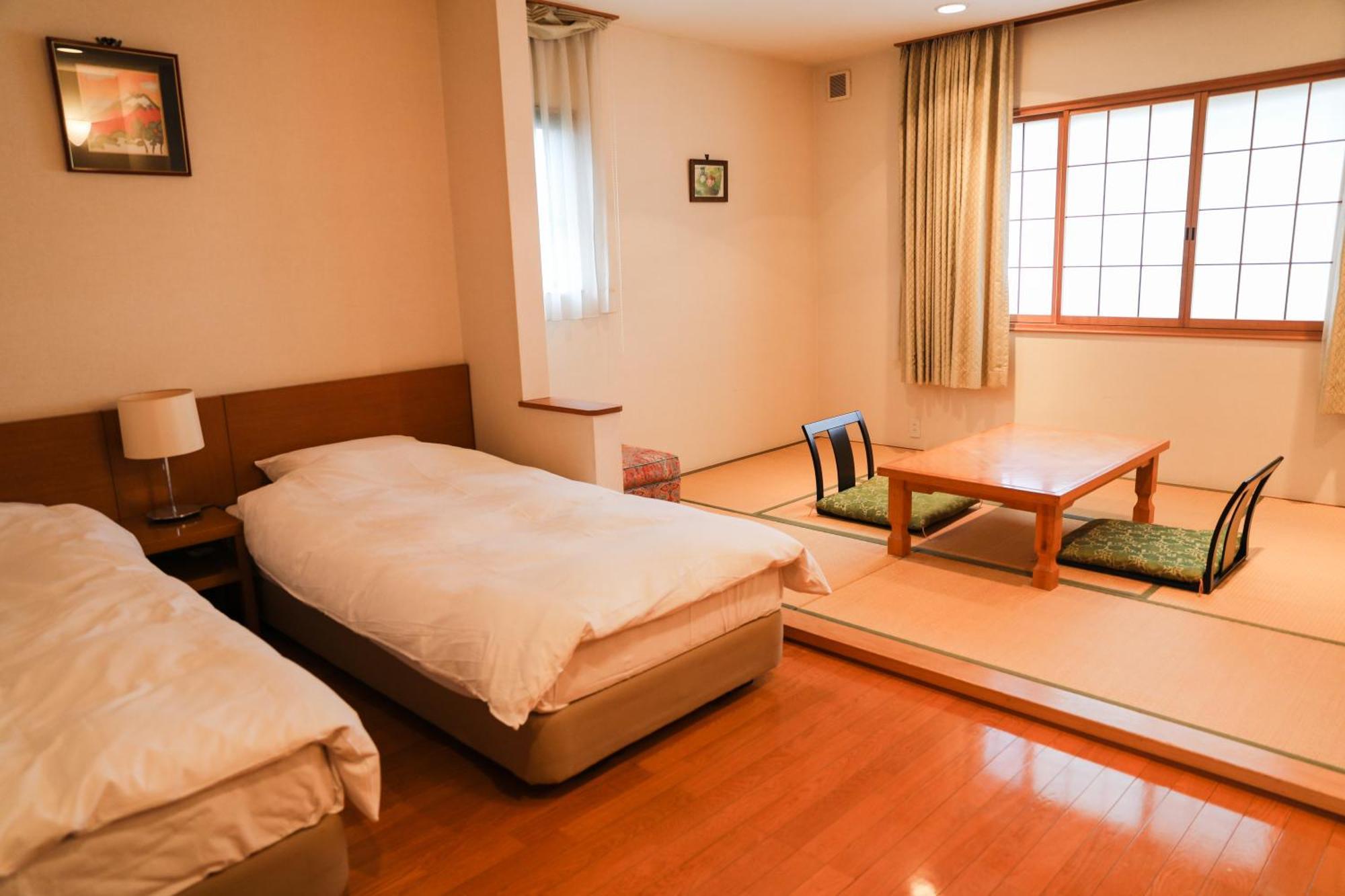 Ajisai Onsen Ryokan - Award Winning Private Open Air Onsen Хаконе Стая снимка