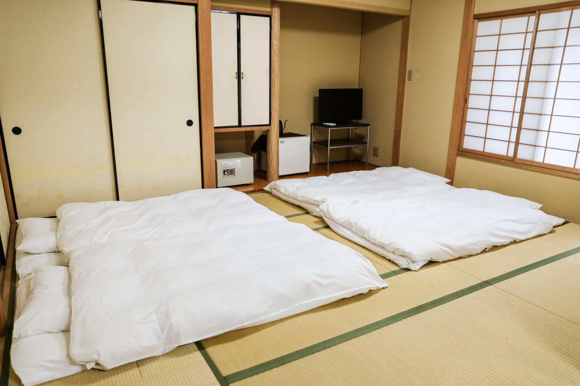 Ajisai Onsen Ryokan - Award Winning Private Open Air Onsen Хаконе Стая снимка