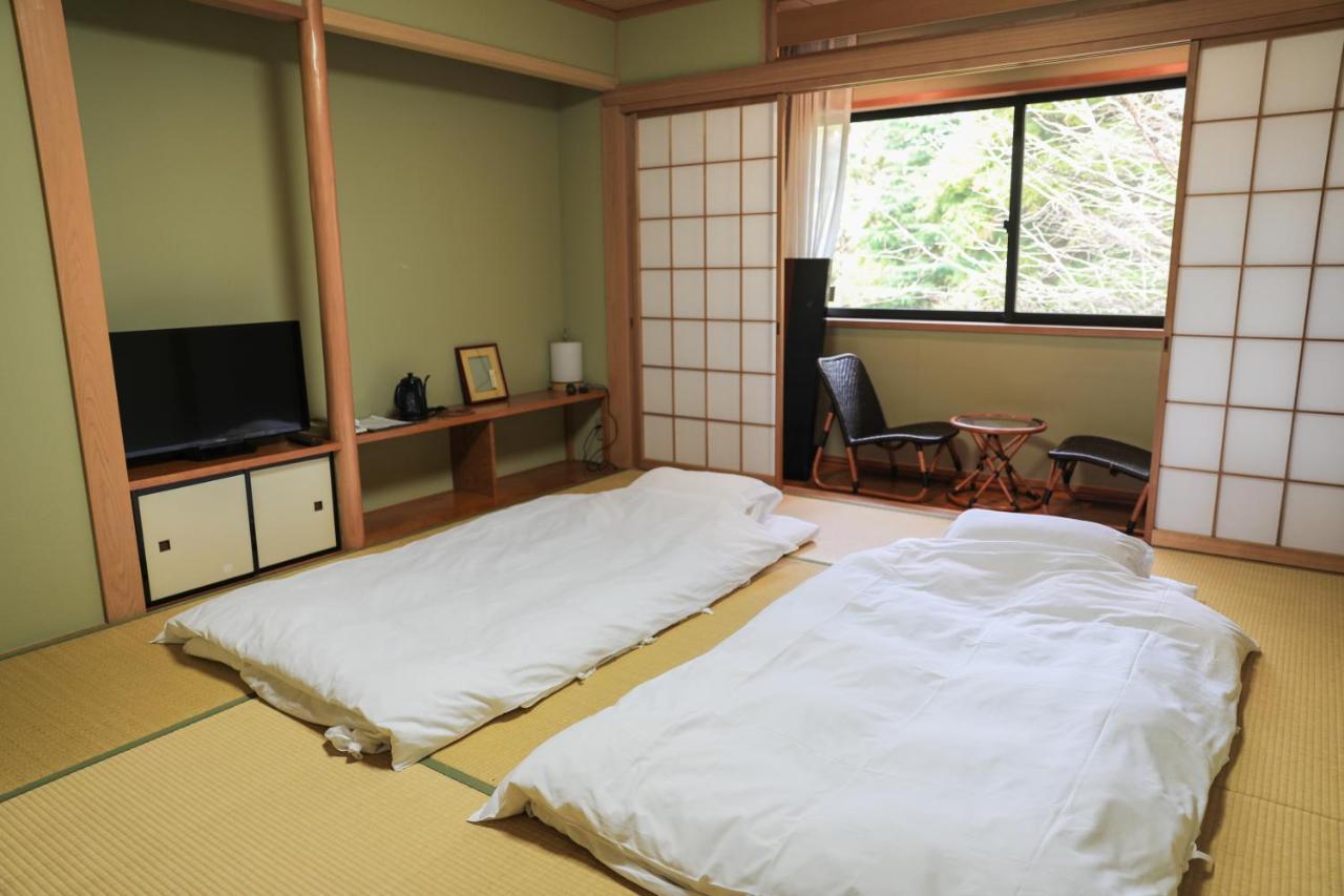 Ajisai Onsen Ryokan - Award Winning Private Open Air Onsen Хаконе Екстериор снимка