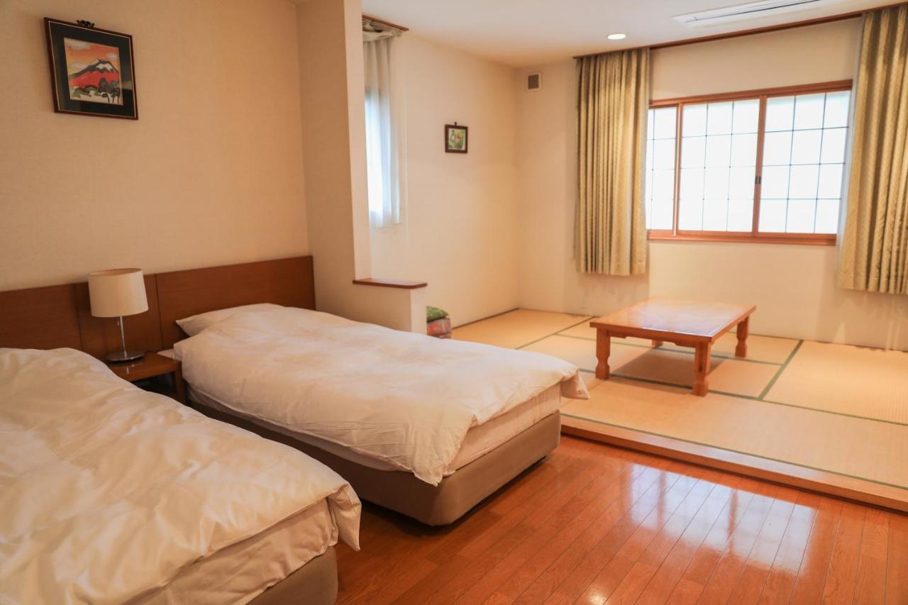 Ajisai Onsen Ryokan - Award Winning Private Open Air Onsen Хаконе Екстериор снимка
